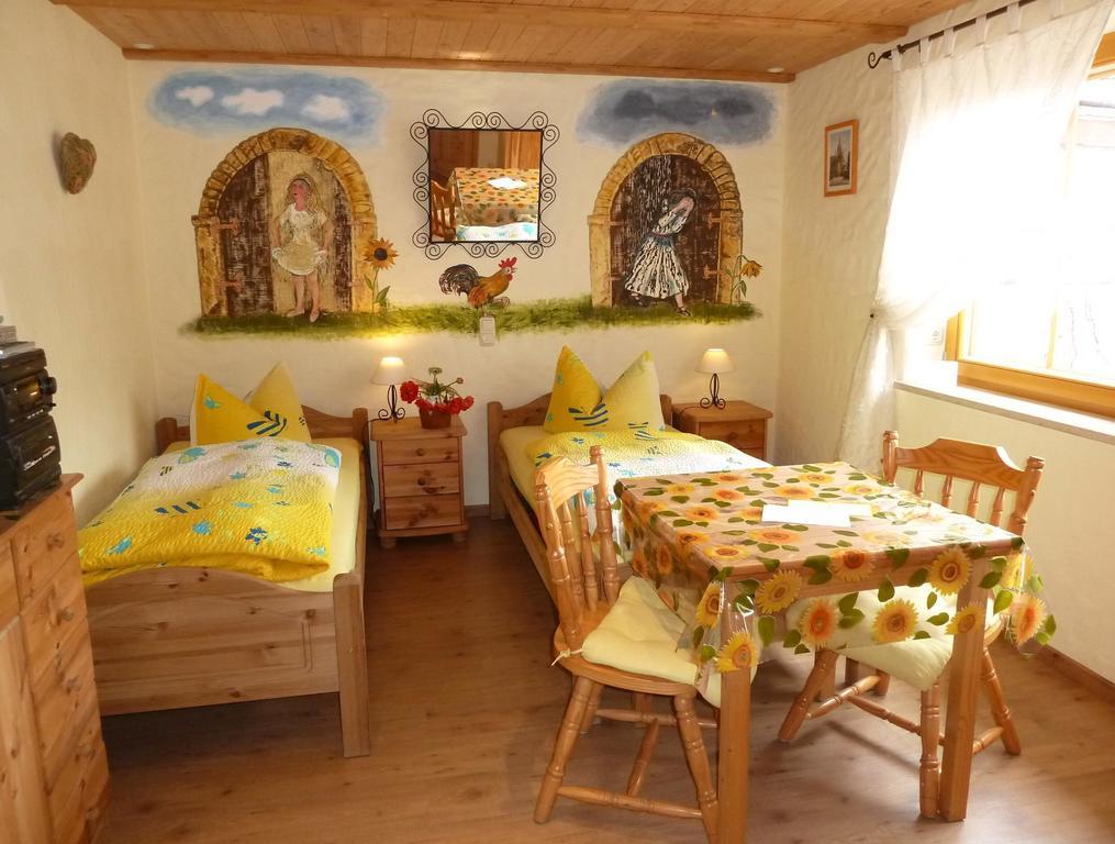 Gaestezimmer Am Maerchenbrunnen เดรสเดน ห้อง รูปภาพ